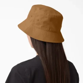 Chapeau en toile avec logo en lettres cursives Chapeau en toile avec logo en lettres cursives