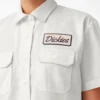 Chemise de travail courte à écusson brodé pour femme Chemise de travail courte à écusson brodé pour femme