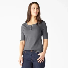 Chemise Henley à manches courtes pour femme en shorts