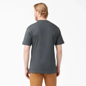 Chemise à manches courtes et poche, légère