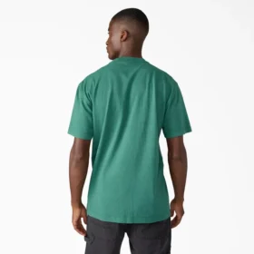 Chemise à poche épais et usée