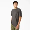 Chemise à poche épais et usée Chemise à poche épais et usée