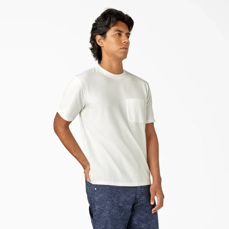 Chemise à poche teint en pièce Chemise à poche teint en pièce