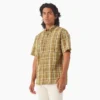 Chemise tissée à manches courtes