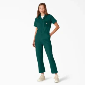 Combinaison pour femme réinterprétée