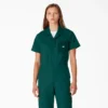 Combinaison pour femme réinterprétée