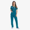 Haut médical à col en V Eds Essentials pour femme Haut médical à col en V Eds Essentials pour femme