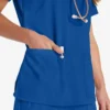 Haut médical à col en V Eds Essentials pour femme Haut médical à col en V Eds Essentials pour femme