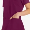 Haut médical à col en V Eds Essentials pour femme Haut médical à col en V Eds Essentials pour femme