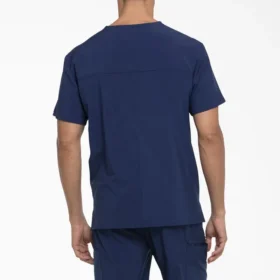Haut médical à col en V Eds Essentials pour homme