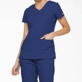 Haut médical à col en V Eds Signature pour femme