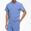 Haut médical à col en V pour homme Eds Essentials, à rentrer dans le pantalon Haut médical à col en V pour homme Eds Essentials, à rentrer dans le pantalon