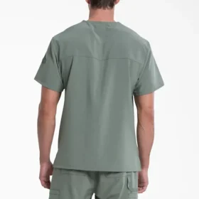 Haut médical à col en V pour homme Eds Essentials, à rentrer dans le pantalon