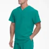 Haut médical à col en V pour homme Eds Essentials, à rentrer dans le pantalon Haut médical à col en V pour homme Eds Essentials, à rentrer dans le pantalon