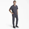 Haut médical à col en V pour homme Eds Essentials, à rentrer dans le pantalon Haut médical à col en V pour homme Eds Essentials, à rentrer dans le pantalon