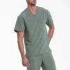 Haut médical à col en V pour homme Eds Essentials, à rentrer dans le pantalon Haut médical à col en V pour homme Eds Essentials, à rentrer dans le pantalon