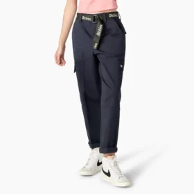 Pantalon cargo court à coupe décontractée et coutures contrastées pour femme