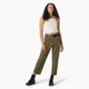 Pantalon cargo court à coupe décontractée et coutures contrastées pour femme
