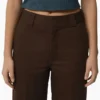 Pantalon court coupe classique pour femme Pantalon court coupe classique pour femme
