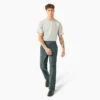 Pantalon en velours côtelé coupe classique