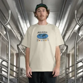 T-shirt graphique Jake Hayes