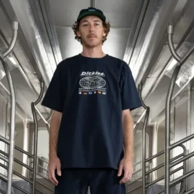 T-shirt graphique Jake Hayes