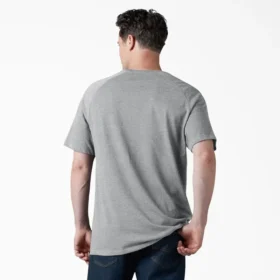 T-shirt rafraîchissant à manches courtes et poche